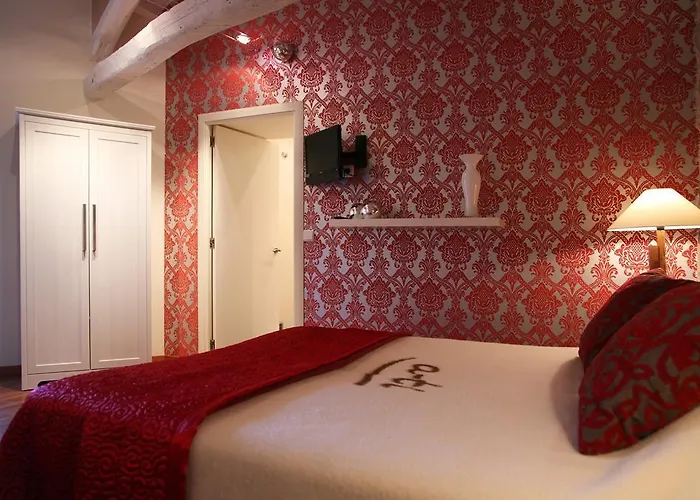 A Ti Nocleg ze śniadaniem 4*